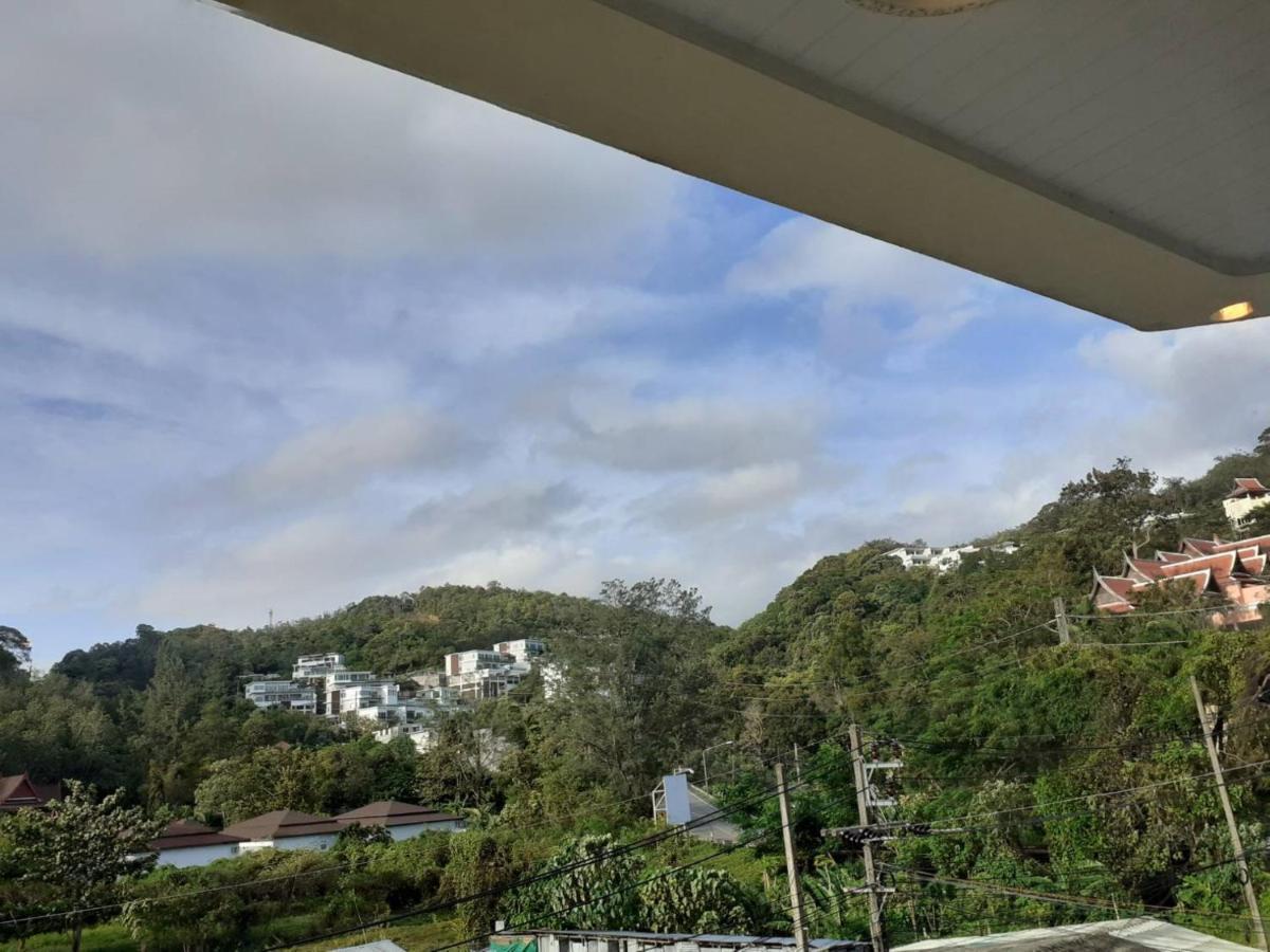 尼查住宅酒店 卡马拉海滩 外观 照片